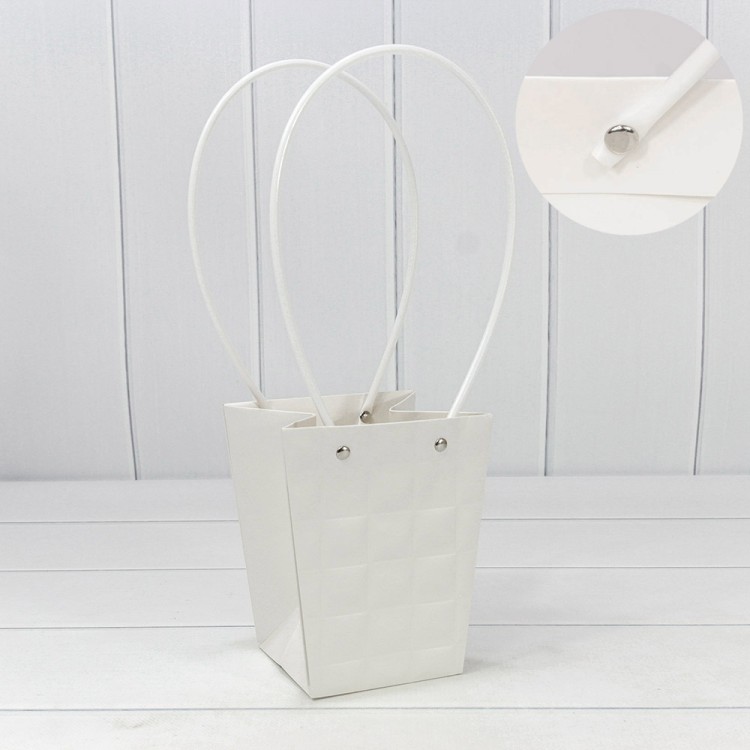 Пакет подарочный "Ваза для цветов" 15,5*13*9,5 "Квадраты" Белый 1/10 1/150 Арт: 000168G/7