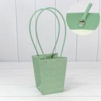 Пакет подарочный "Ваза для цветов" 15,5*13*9,5 "Квадраты" Бледно-зелёный 1/10 1/150 Арт: 000168G/10