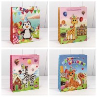 Пакет подарочный с 3D аппликацией "Детский" (микс 105) 26*32*10 1/20 1/240 Арт: 000105C